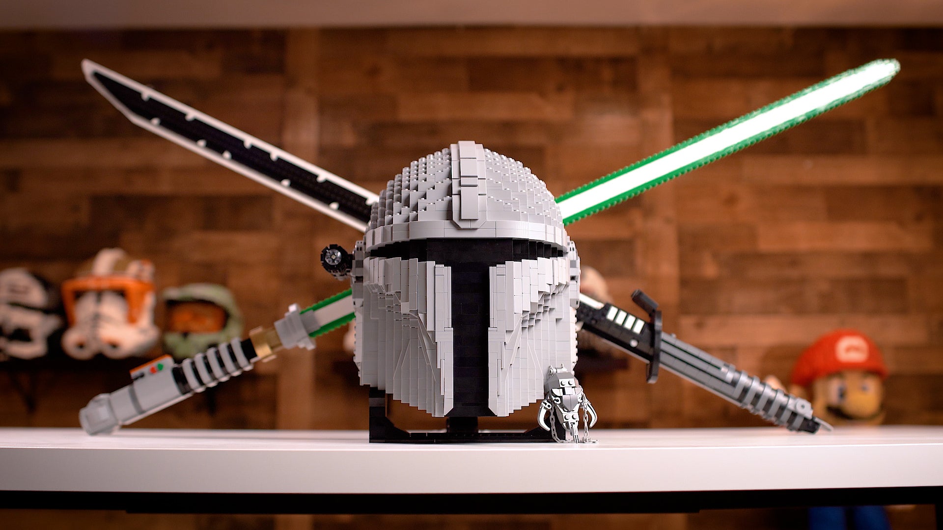 LEGO Star Wars – Mandalorian Armour – Brown, Orange
