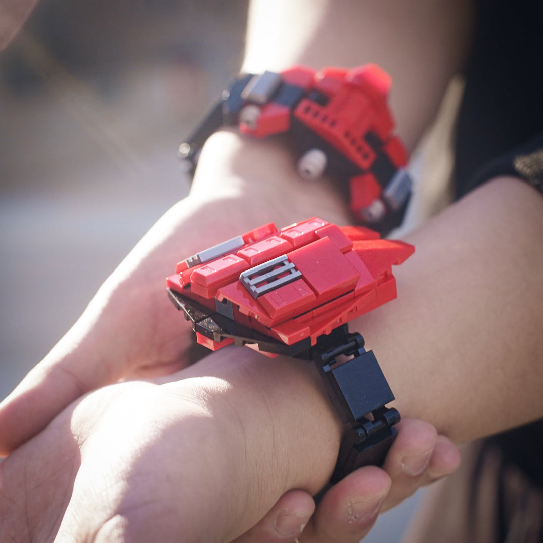 Amazing and Insomniac Web Shooters designed by Bricker Builds made out of LEGO Bricks1