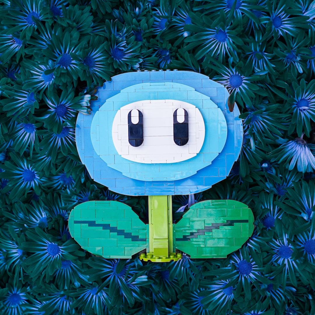 Ice Flower built with LEGO® bricks - by Bricker Builds