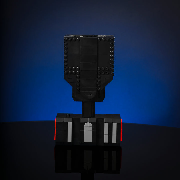 Grapnel made of LEGO bricks by Bricker Builds studio photo