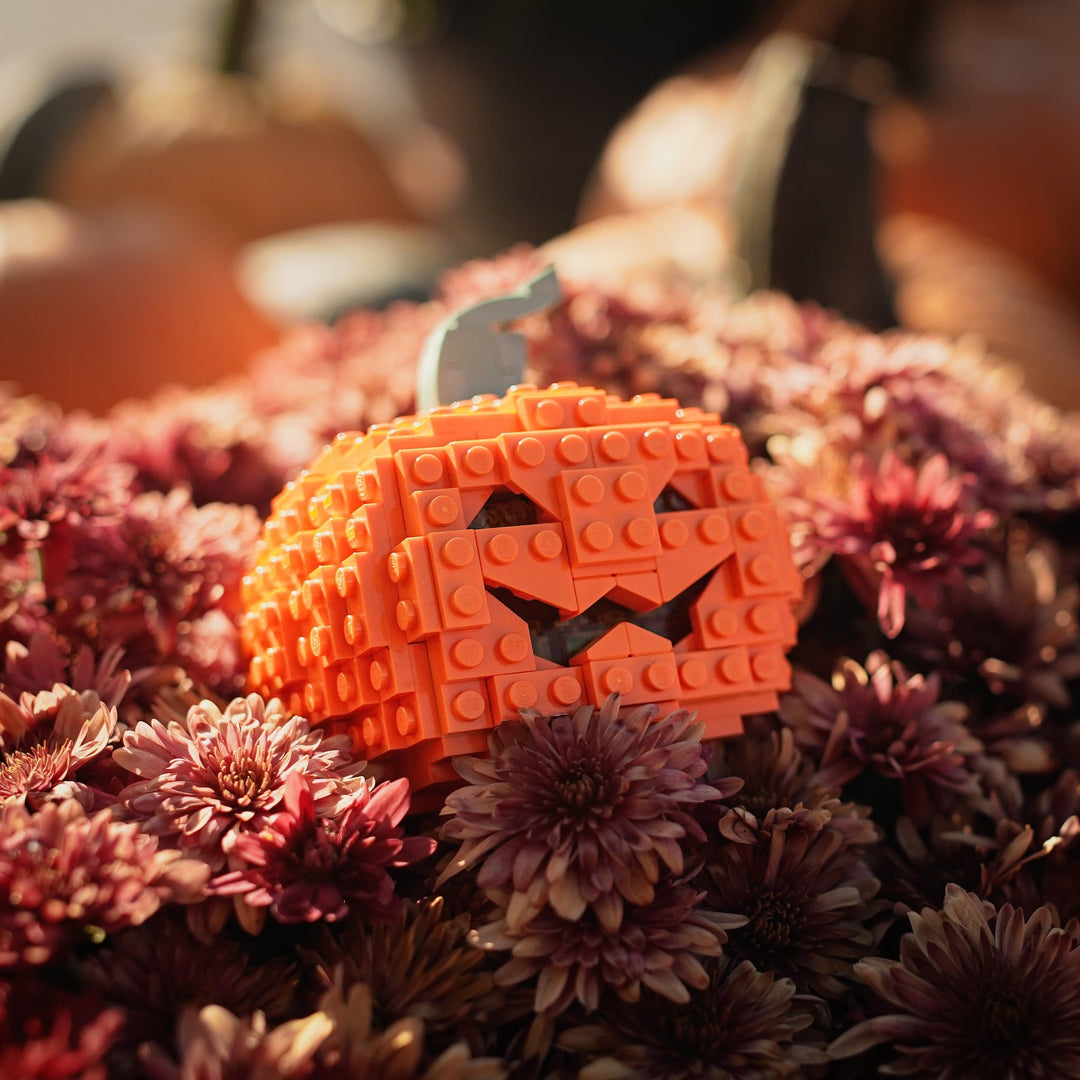 Jack-o-Lantern built with LEGO® bricks - by Bricker Builds