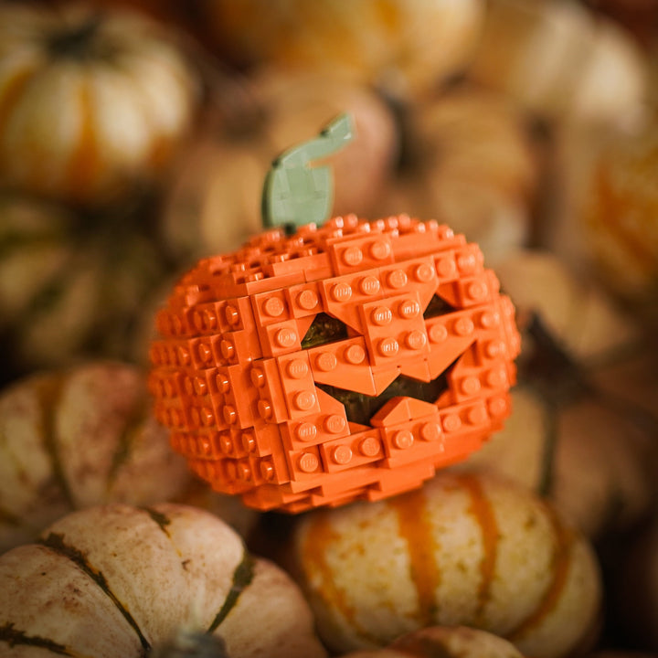 Jack-o-Lantern built with LEGO® bricks - by Bricker Builds