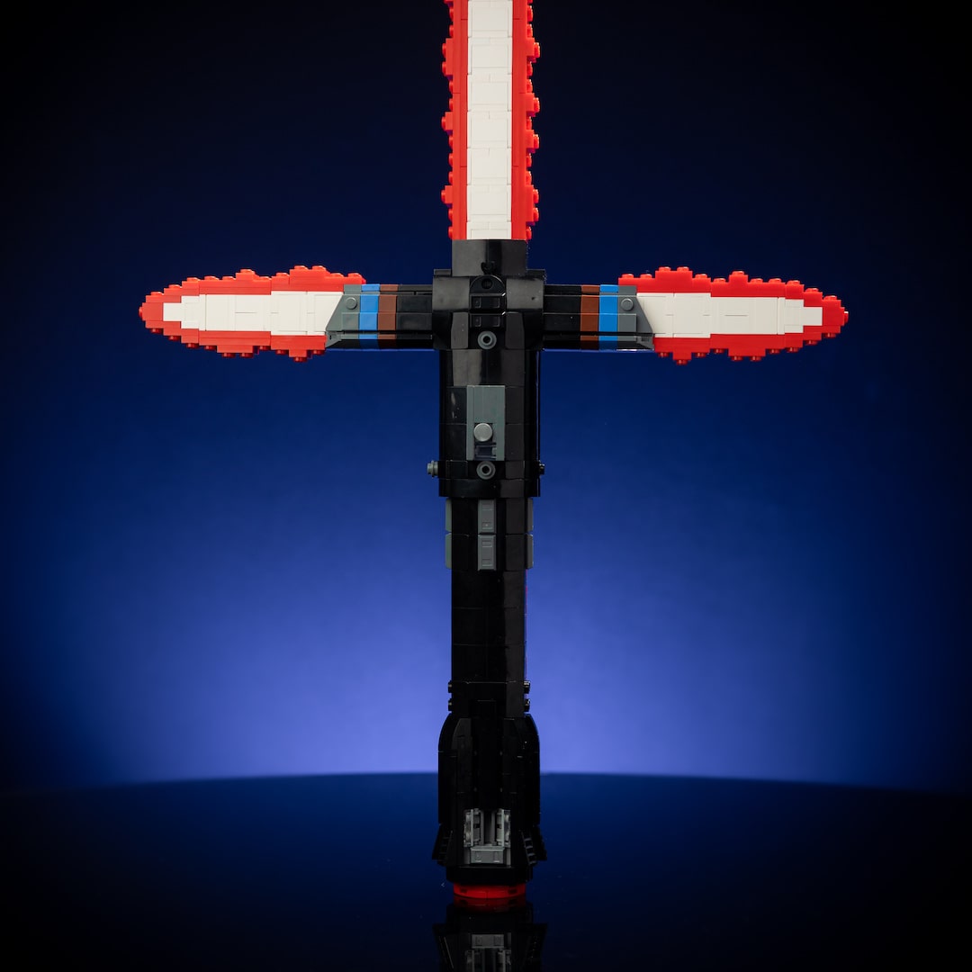 Kylo's Saber Life-Sized Replica built with LEGO® bricks - by Bricker Builds