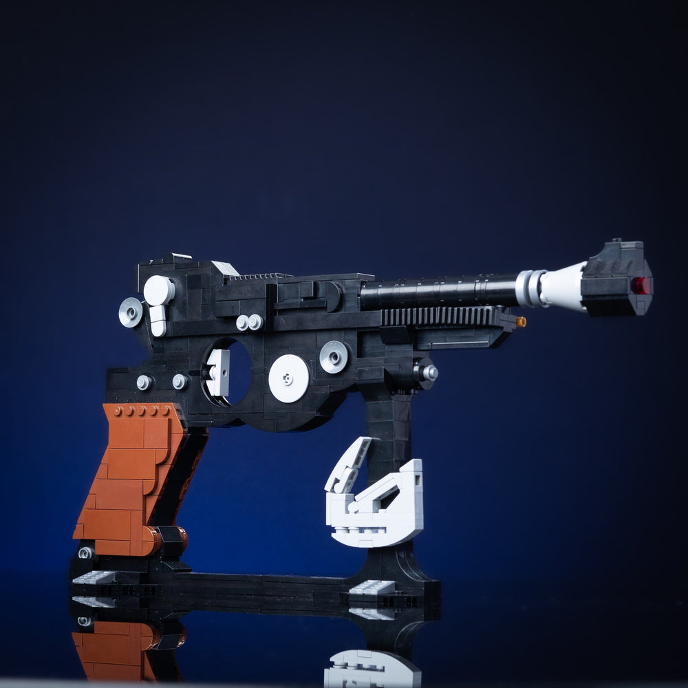 Mando's Pistol Life-Sized Replica - Bricker Builds
