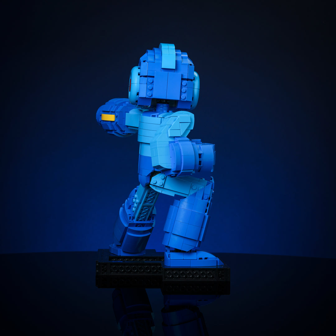 Megabyte Man Statuette - Bricker Builds