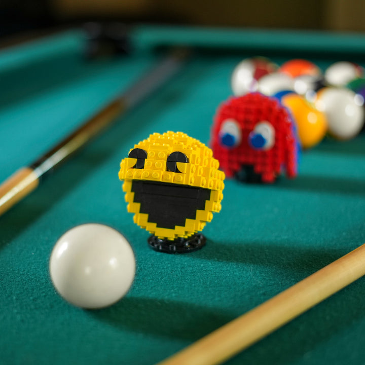 Pie-Guy & the Edible Ghost - Bricker Builds