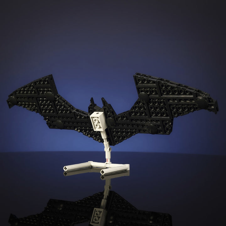 Réplica em tamanho real da arma de morcego (Reeves)