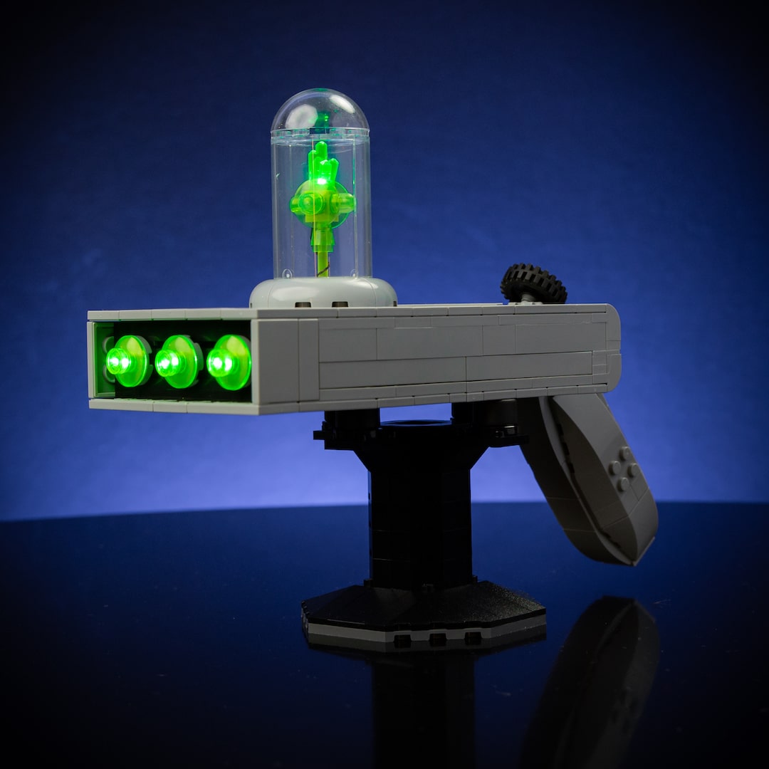 Rick's Portal Gun Life-Sized Replica built with LEGO® bricks - by Bricker Builds