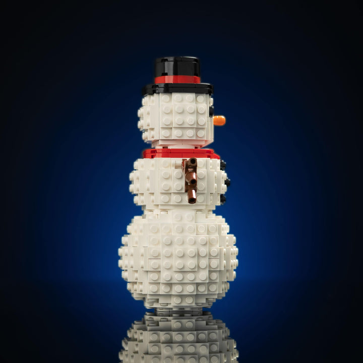 Holiday Snowman built with LEGO® bricks - by Bricker Builds