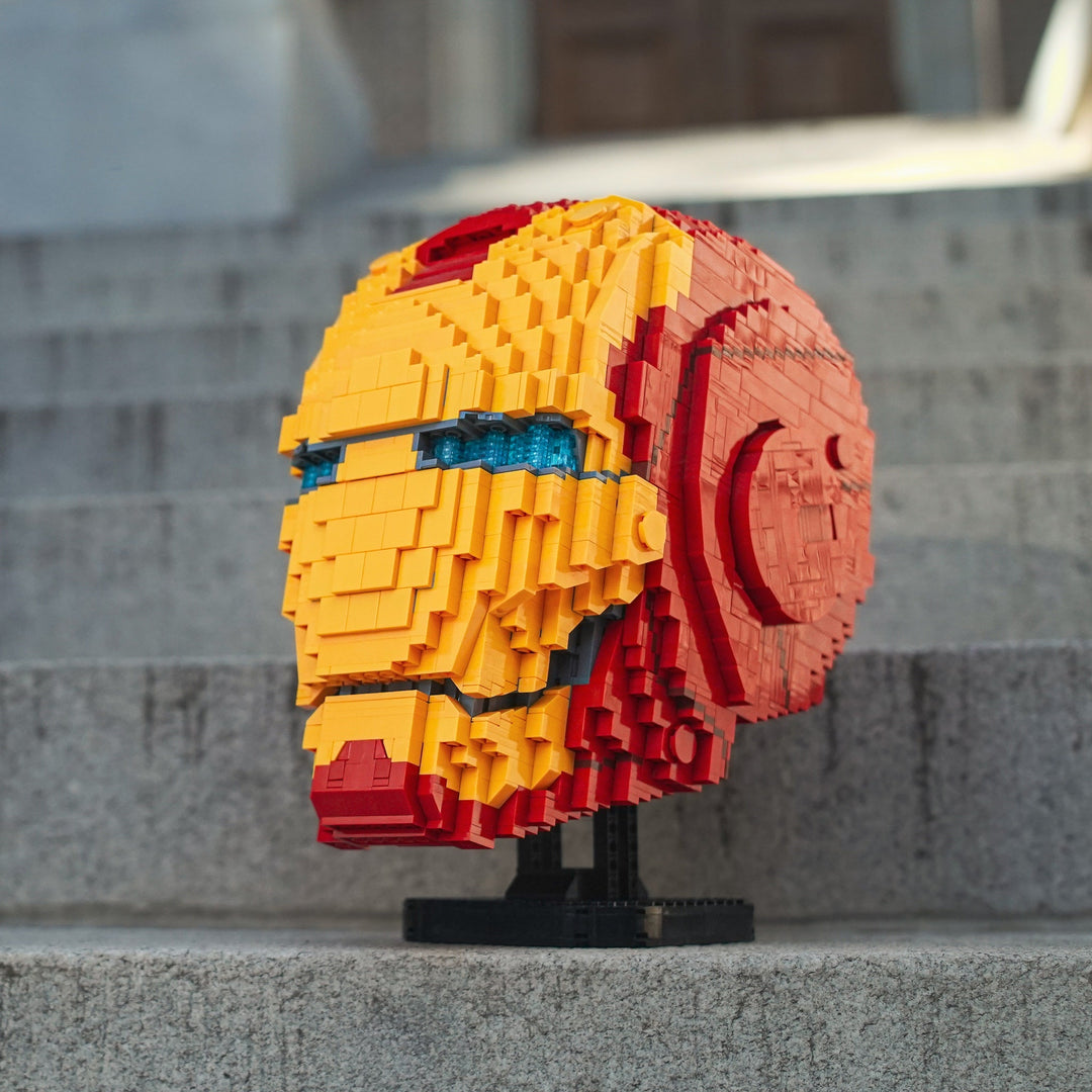 Tony Stark's Mark 3 Helmet built with LEGO® bricks - by Bricker Builds