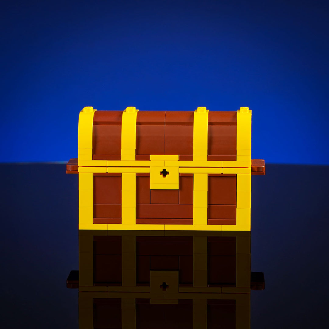 [Exclusive] Mini Yellow Treasure Chest - Bricker Builds