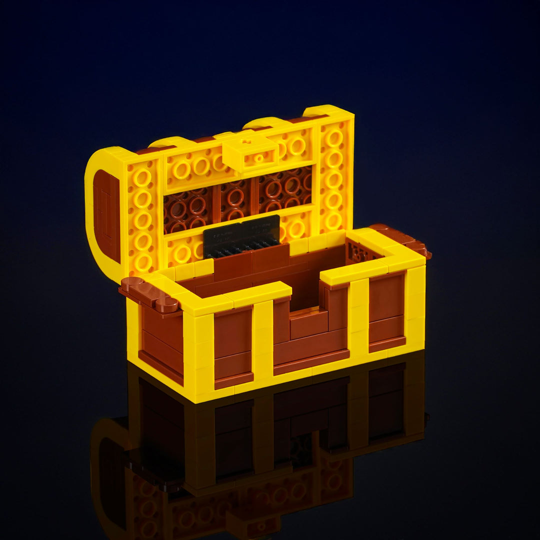 [Exclusive] Mini Yellow Treasure Chest - Bricker Builds