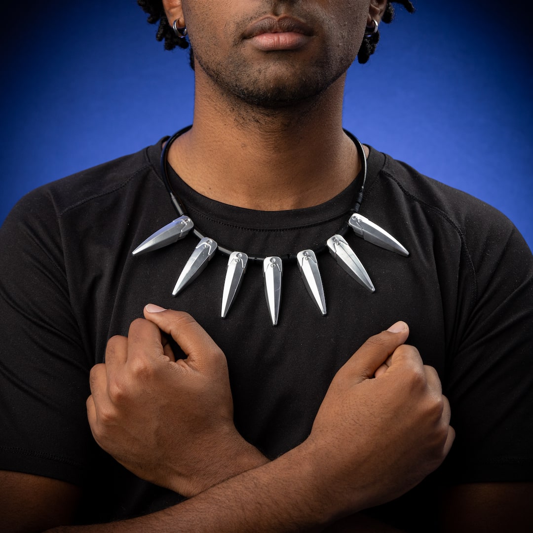 Vibranium Necklace Life-Sized Replica built with LEGO® bricks - by Bricker Builds