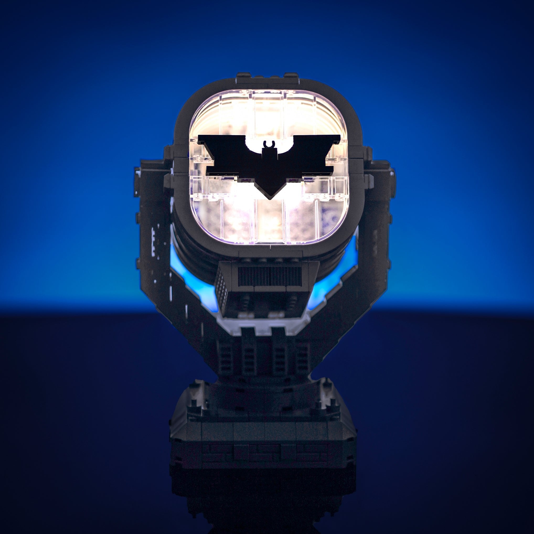 Bat Signal made with LEGO bricks by Bricker Builds8