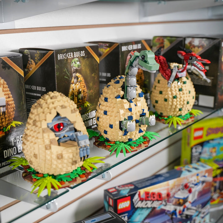 Bricker Builds T-Rex-, Brachiosaurus-, Pterodaktylus- und Dino-Ei-Verpackungen im Regal, Großhandel 2