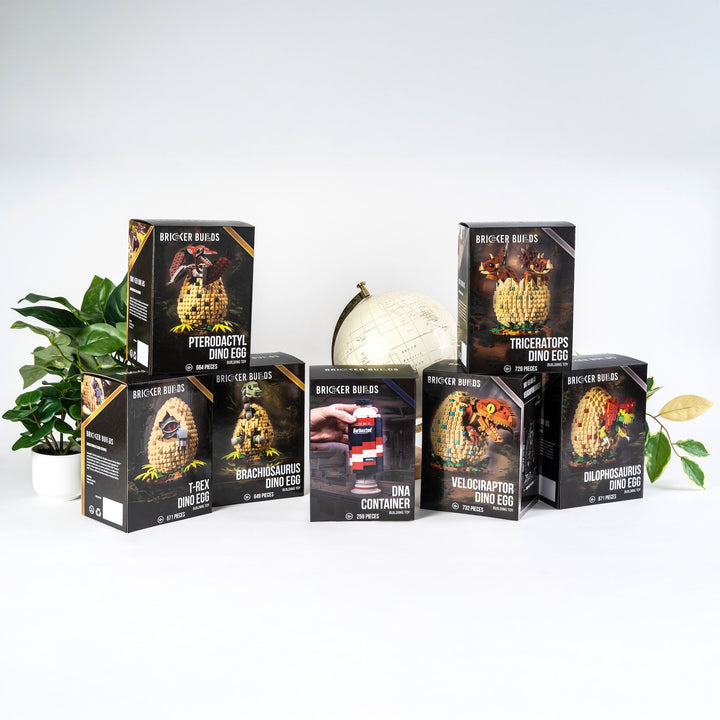 Aangepaste LEGO-dinosaurusset met premium verpakking, voorbeeld voor groothandel, retail en marketing voor merken of bedrijfsevenementen door Bricker Builds