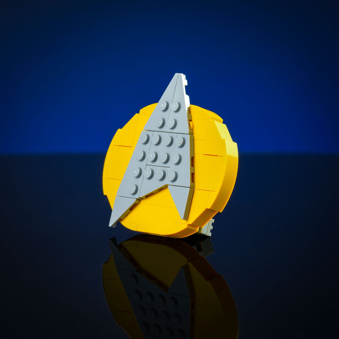 Federation Badge & Original Communicator - Bricker Builds