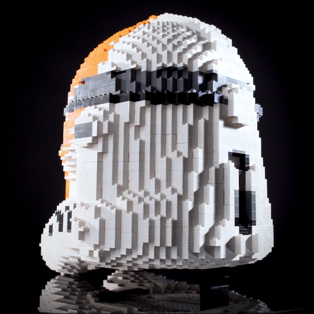 332nd Trooper Life-Sized Helmet (instructions) in LEGO® bricks - Bricker Builds™