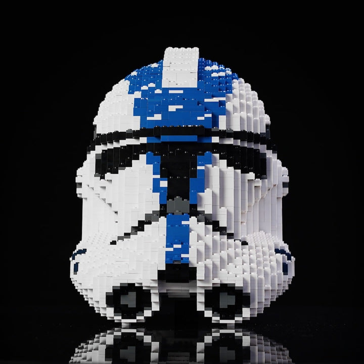501st Trooper Life-Sized Helmet (instructions) in LEGO® bricks - Bricker Builds™