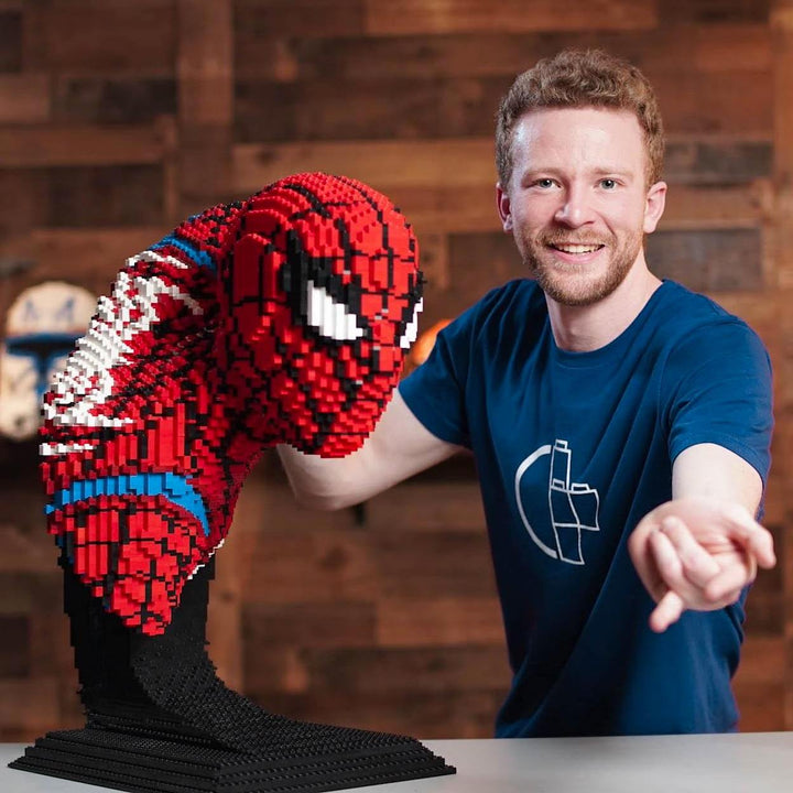 Spider-Man Advanced Suit Bust (instructions) in LEGO bricks - Bricker Builds