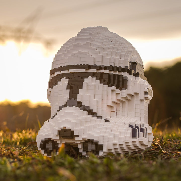 Phase II Life-Sized Clone Helmet (instructions) in LEGO® bricks - Bricker Builds™