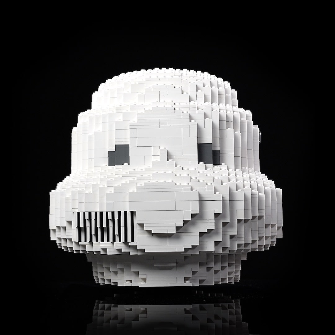 Scout Trooper Life-Sized Helmet (instructions) in LEGO bricks - Bricker Builds